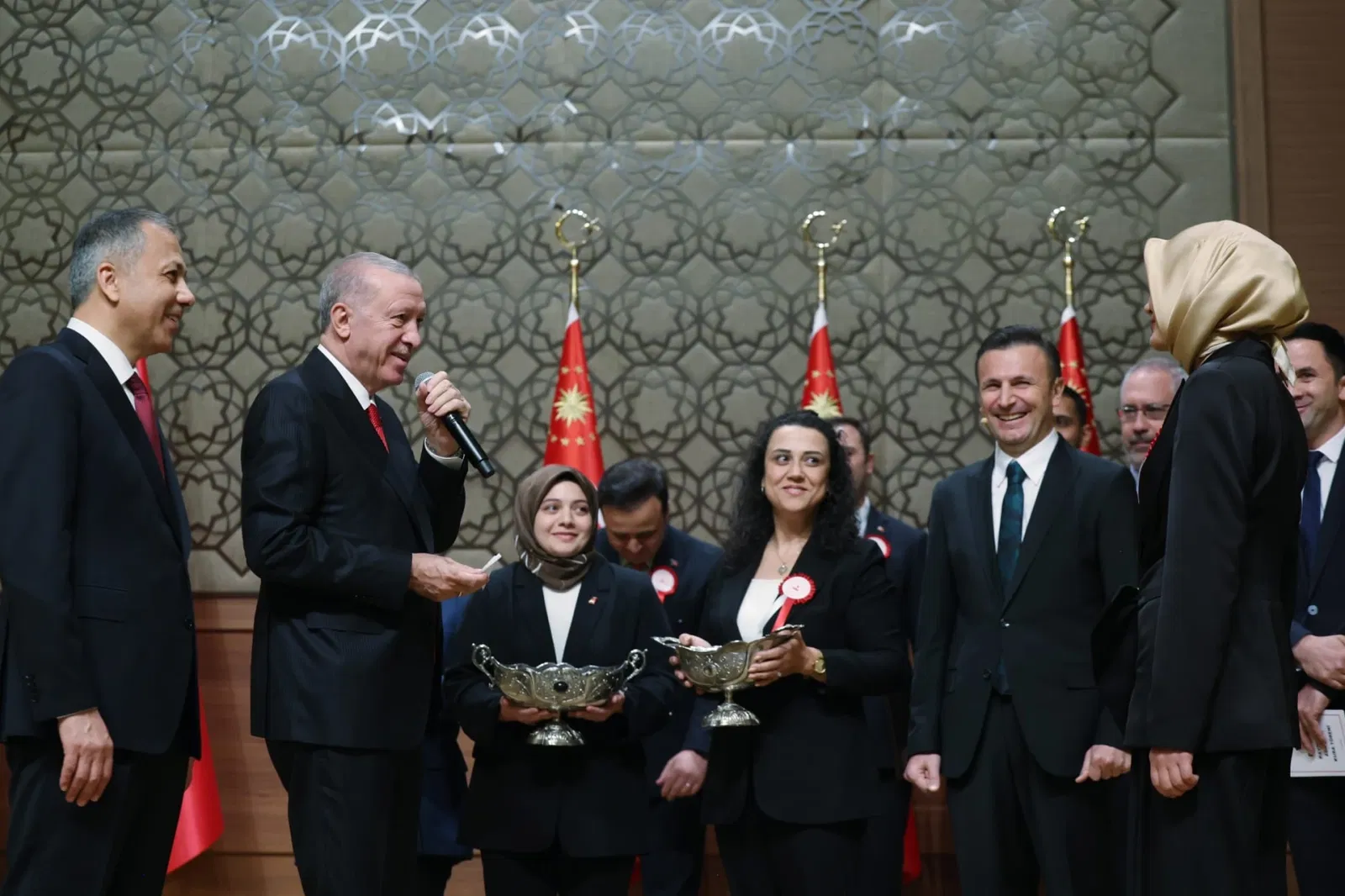 erdogan-kaymakam-adaylarina-seslendi-kibire-yer-yok-millete-hizmet-var.webp