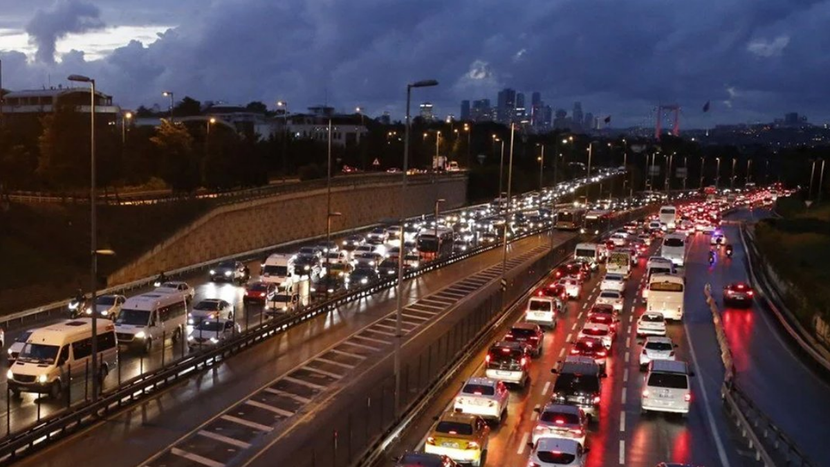 İstanbul’da Yağmur Sonrası Trafik